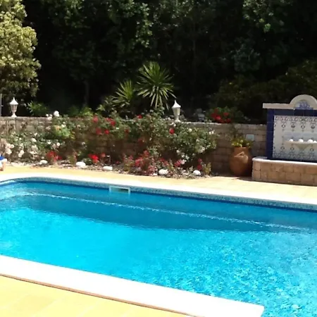 Villa 5-bed Near Praia D'el Rey Beach Golf Course Amoreira (Leiria)
